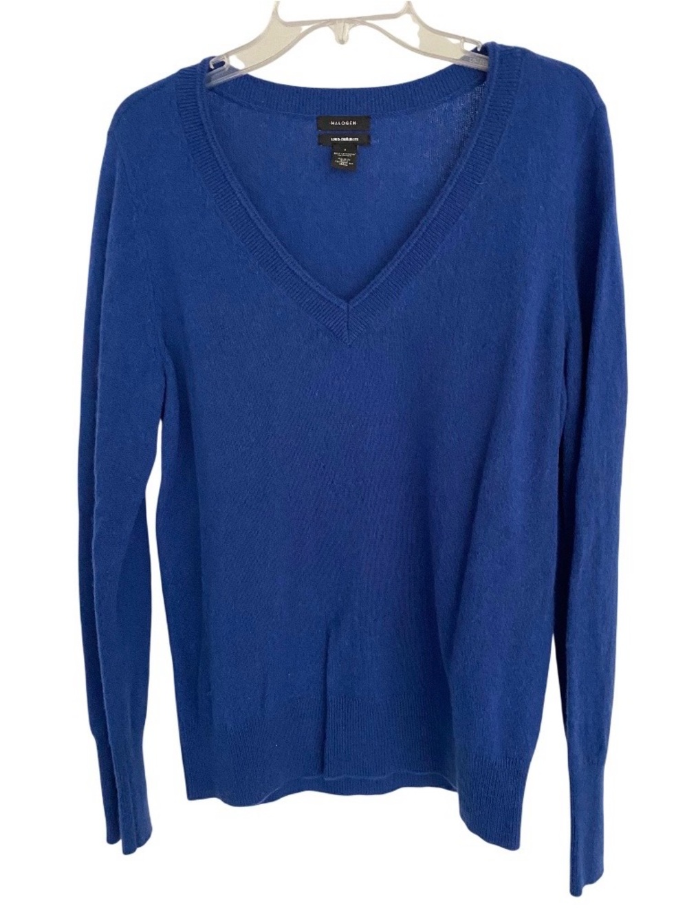 Halogen Cashmere Blue V‑Neck Sweater